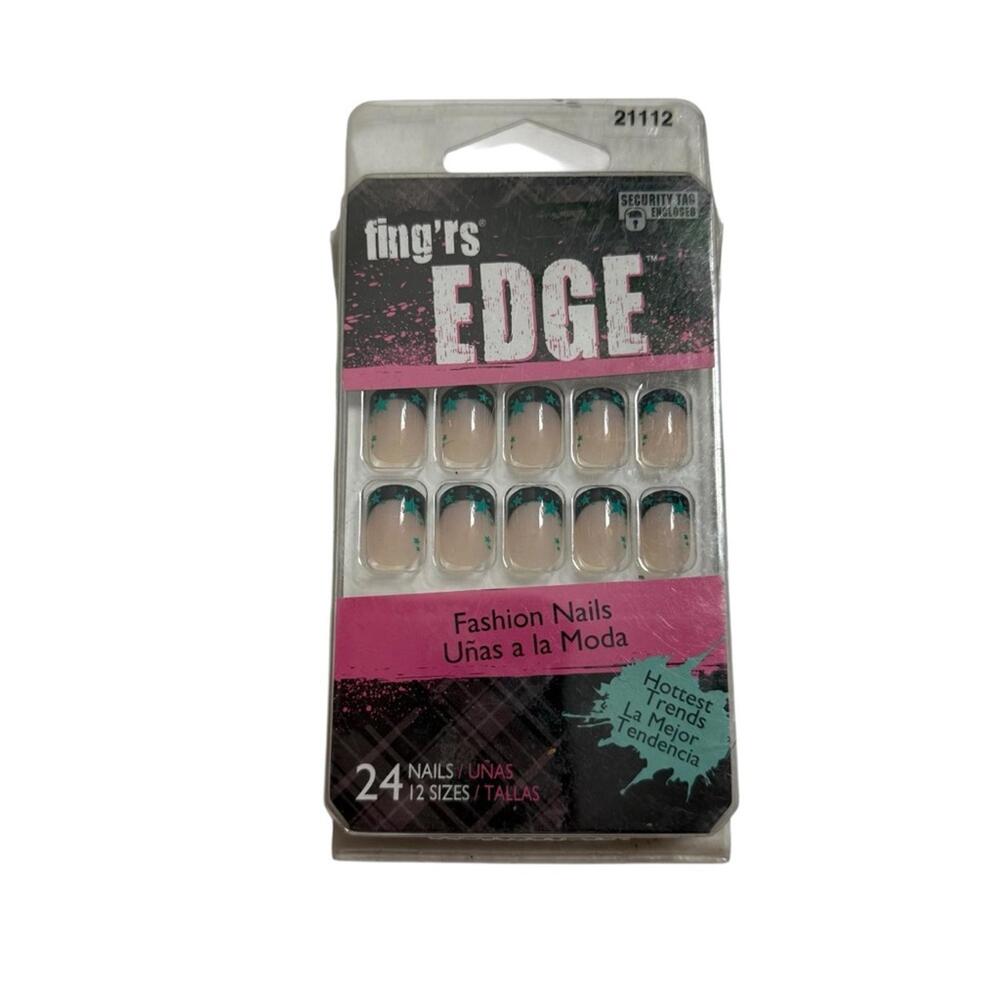 FING'RS EDGE Vintage Y2K Fashion Nails Glue/Stick-On Manicure 24 Nails
